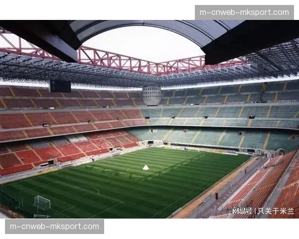 新圣西罗片区综合开发总投资约12亿欧元，球场本体造价近7亿